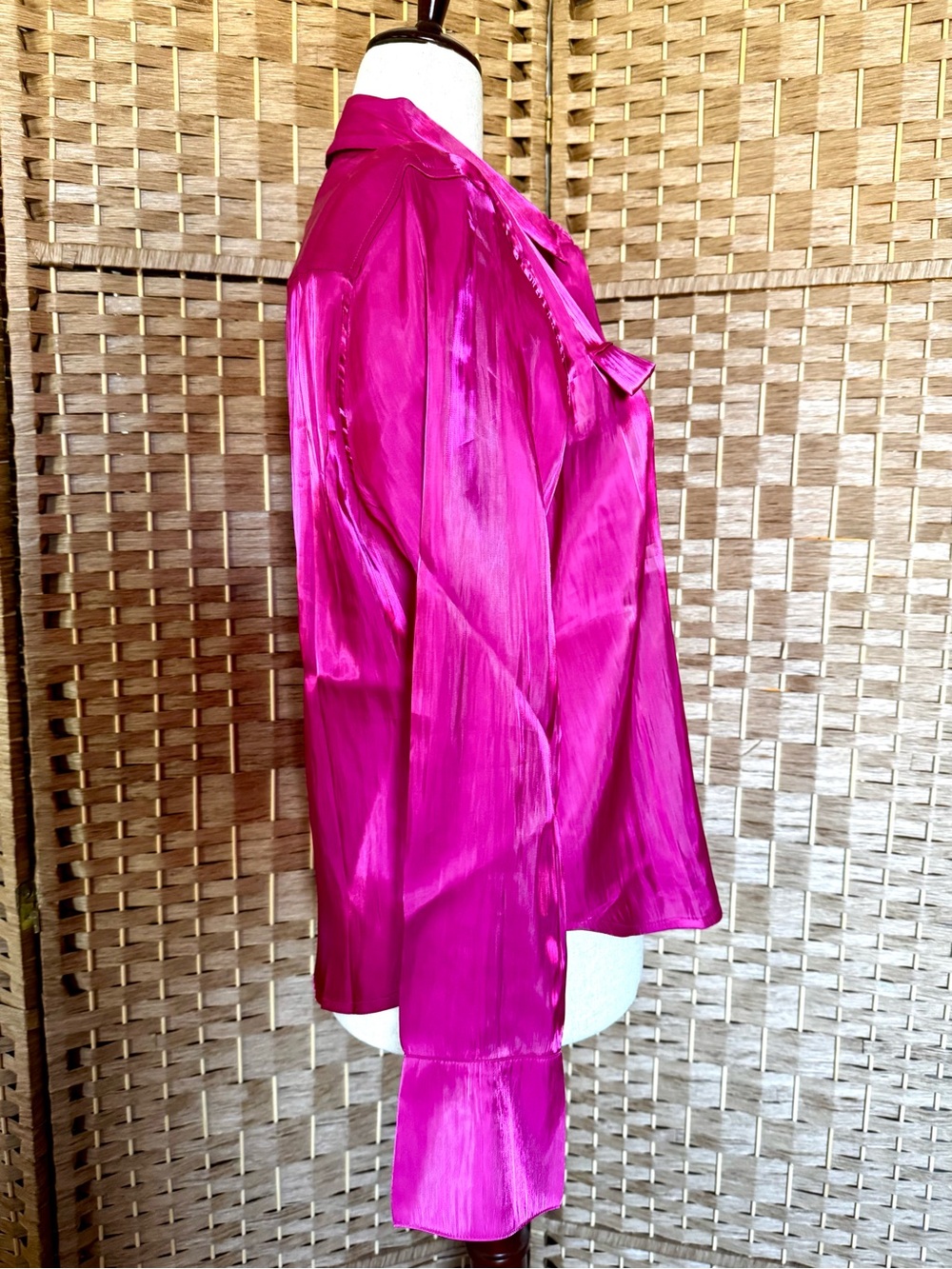 NWT DKNY hot pink button front shirt L - Picture 6 of 11